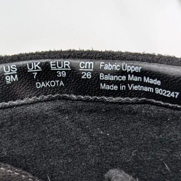 Dr. Scholl's Dakota Tassel Lace Up Comfort Wedges Black Fabric Vegan size 9 NWOT