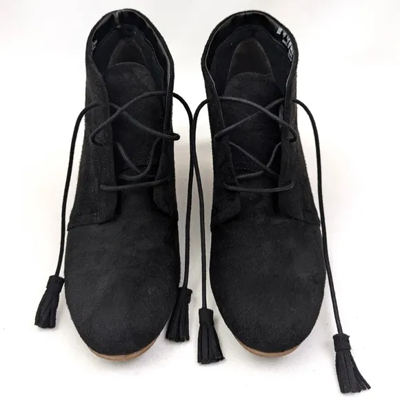 Dr. Scholl's Dakota Tassel Lace Up Comfort Wedges Black Fabric Vegan size 9 NWOT
