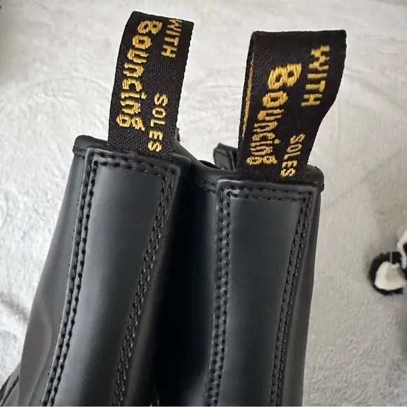 Dr.Martens 1460 COMBAT BOOTS The Original