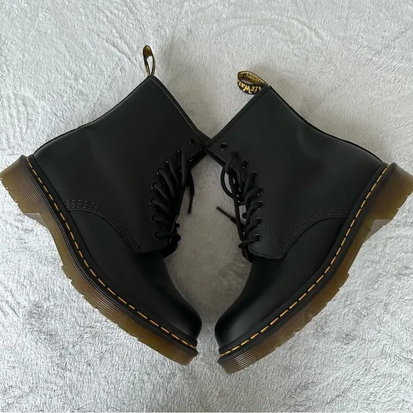Dr.Martens 1460 COMBAT BOOTS The Original