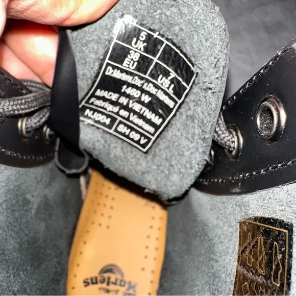 Dr.Martens 1460 COMBAT BOOTS The Original