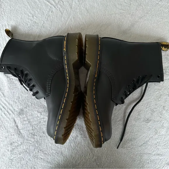 Dr.Martens 1460 COMBAT BOOTS The Original