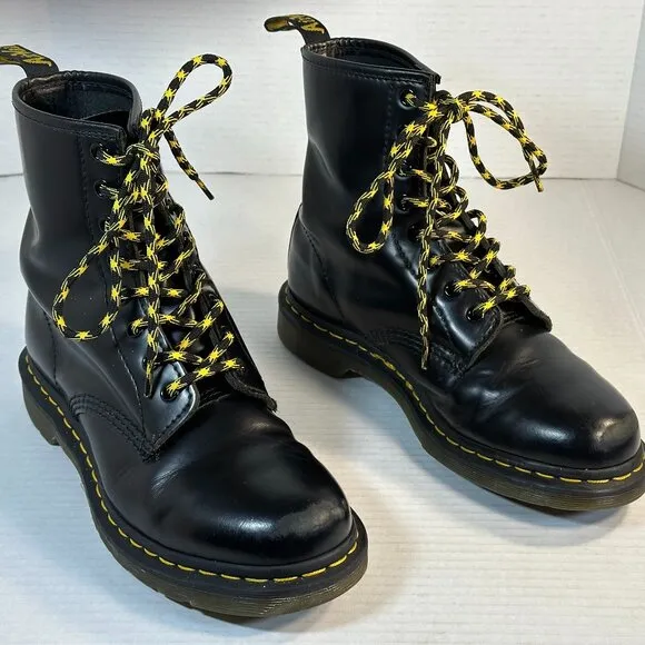Dr.Martens Black leather boots M-7 L-8