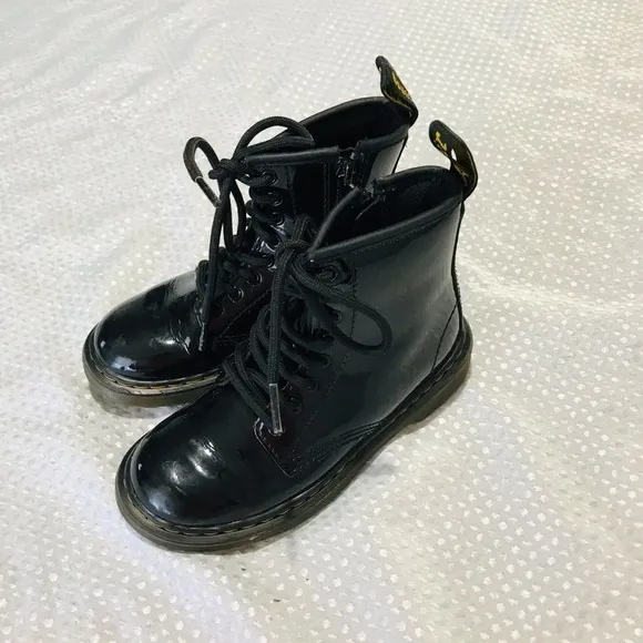 Dr.martens combat boots