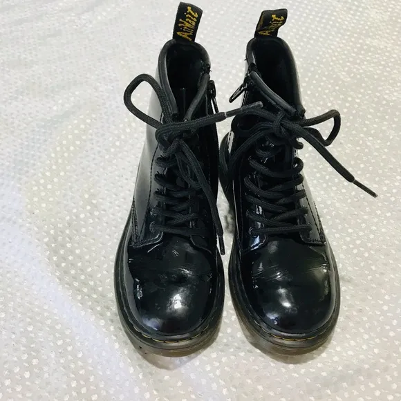 Dr.martens combat boots