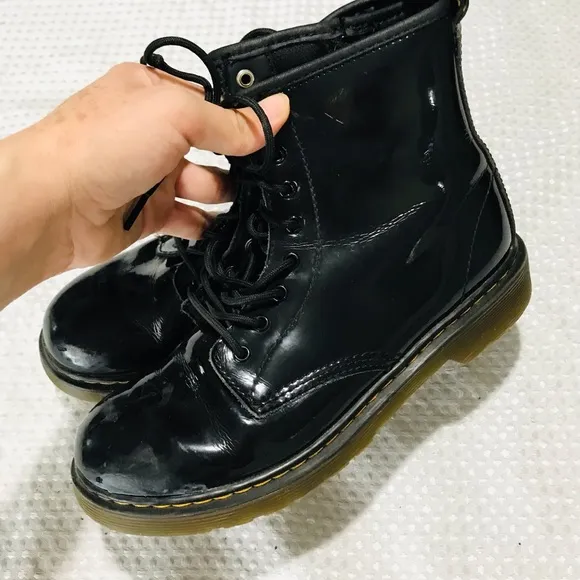 Dr.martens combat boots