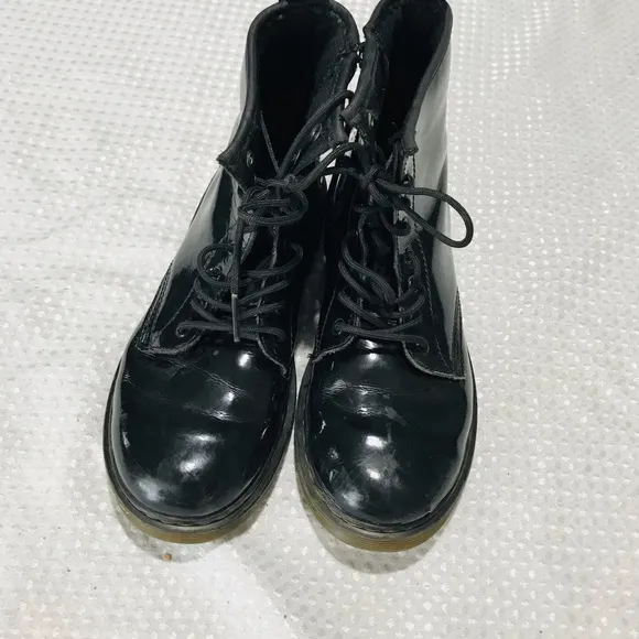 Dr.martens combat boots