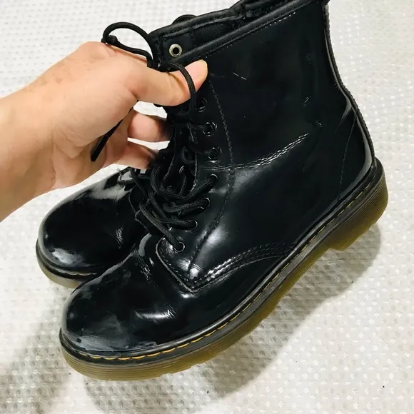 Dr.martens combat boots