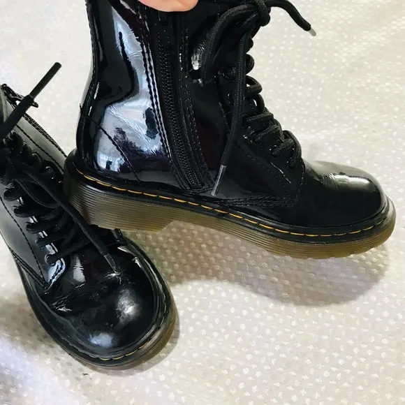Dr.martens combat boots