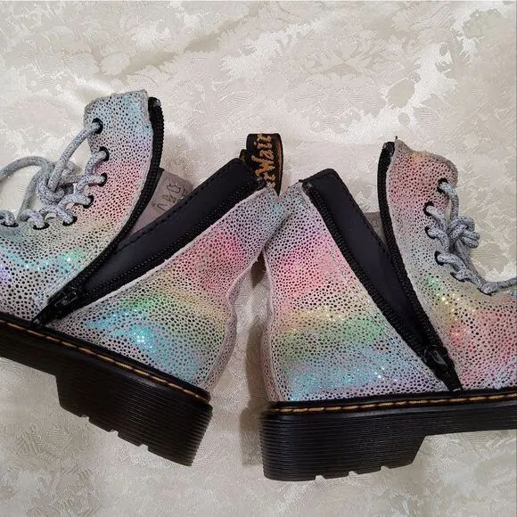 Dr.Martens Girls Rainbow Boots Size EU-32/US-1