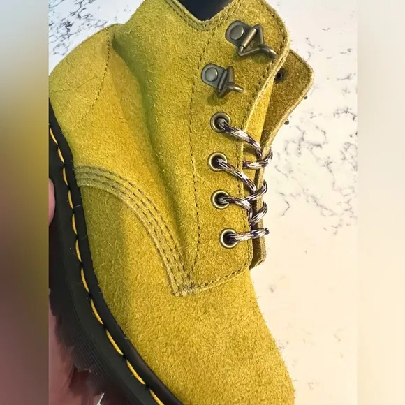 Dr.Martens  Men’s SZ.12 Ben Suede In Moss Green Boots Lace Up New