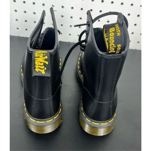 Dr.Martens combat boots