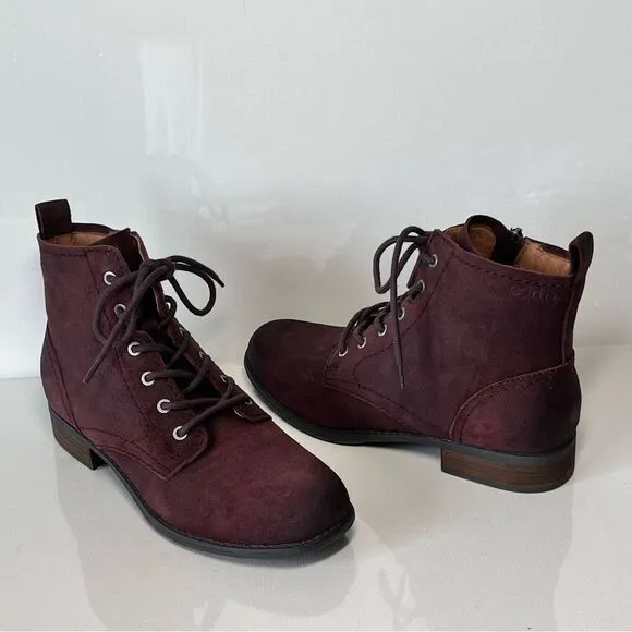 Earth Janel Leather Lace-Up Ankle Boots