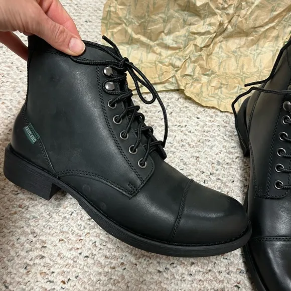 Eastland Black Leather Lace-Up Boots NIB