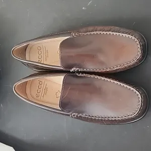 ECCO MEN'S CLASSIC 2.0 MOC, Size 39 Euro