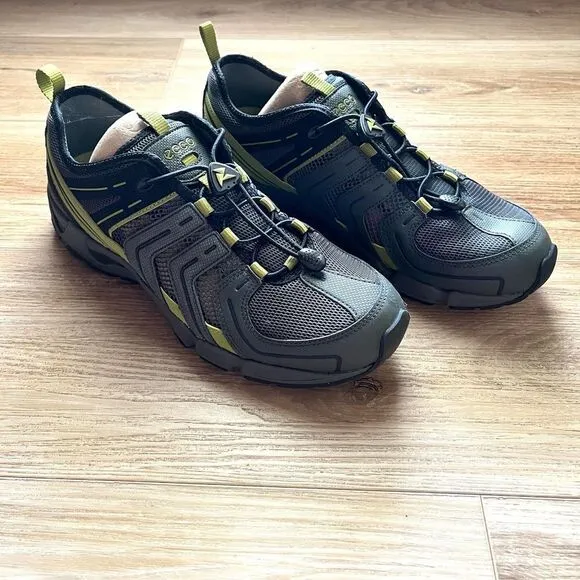 ECCO Ultra Terrain 1.1 Men’s Shoes Size 10-10.5