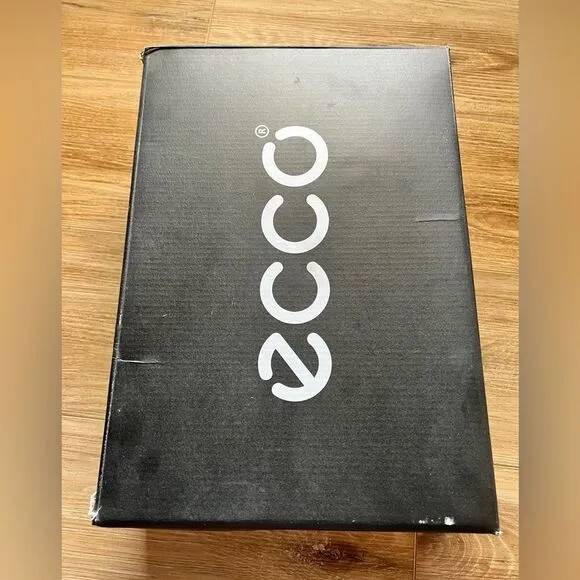 ECCO Ultra Terrain 1.1 Men’s Shoes Size 10-10.5