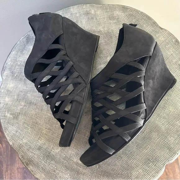 Eileen Fisher ~Black Cage Open Toe Italian Leather Nubuck Wedges Shoes size 10