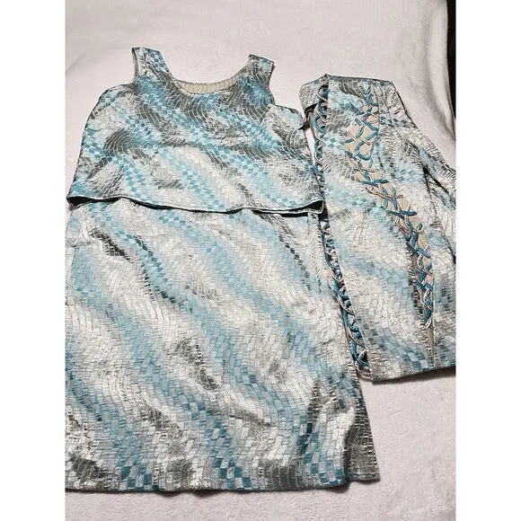 Elite Champagne 3 Piece Suit Metallic Skirt Top Blazer‎ Size 18