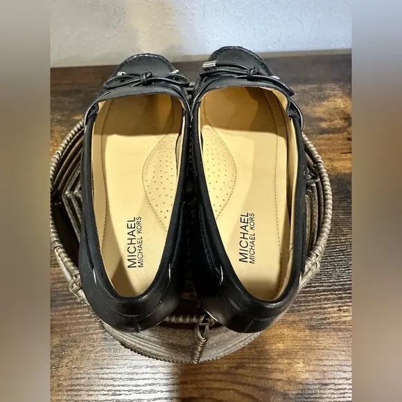 EUC Michael Kors Sutton Leather Moccasin