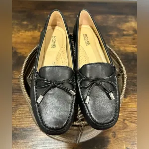 EUC Michael Kors Sutton Leather Moccasin