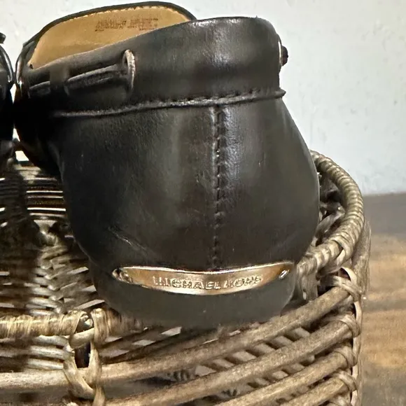 EUC Michael Kors Sutton Leather Moccasin