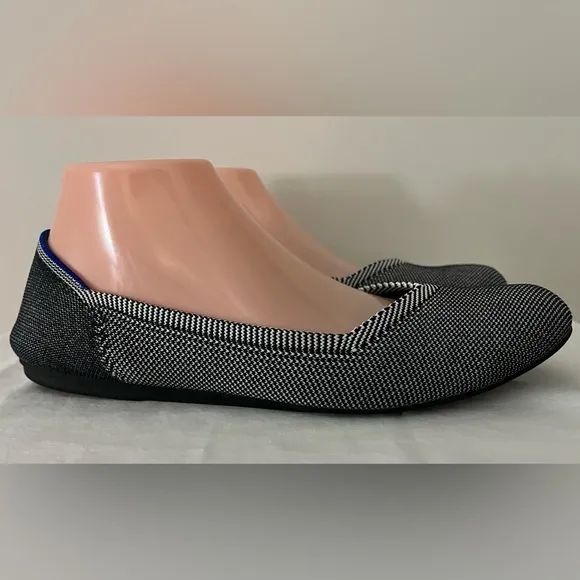 EUC Rothy’s Women’s Classic Slip-On Flats Round Toe Charcoal; Size 9.5
