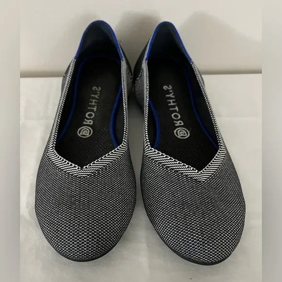 EUC Rothy’s Women’s Classic Slip-On Flats Round Toe Charcoal; Size 9.5