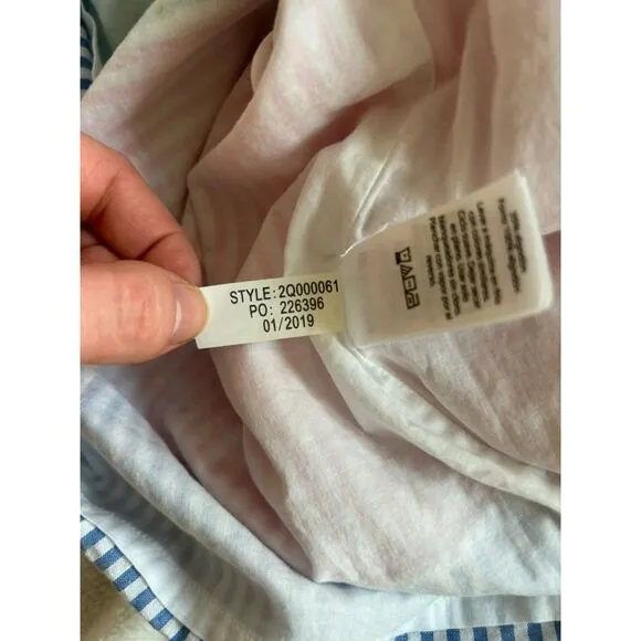 EUC Vineyard Vines x Kentucky Derby Seersucker Shift Dress Size 4 Pastel Stripe