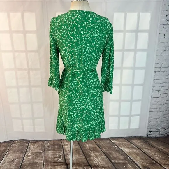 Faithfull the Brand Carmel Dress Violette Print Green size  8