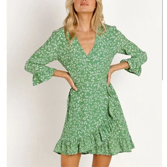 Faithfull the Brand Carmel Dress Violette Print Green size  8