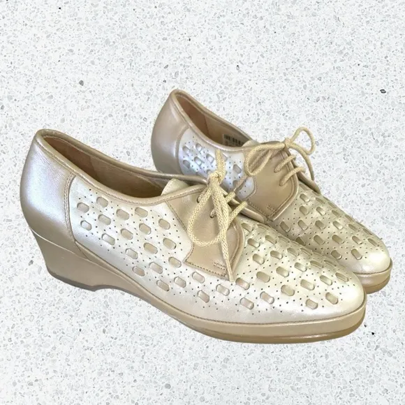 Fazan Two Tone Oxford Wedge Heel All Leather Spectator Shoes Women’s Sz. 7