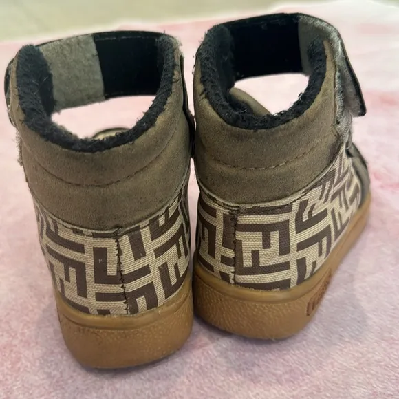 Fendi classic logo toddler kids high top shoes Velcro closure