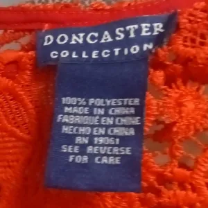 FINAL PRICE NWOT DONCASTER COLLECTION burnt orange 2-pc crocheted laced suit
