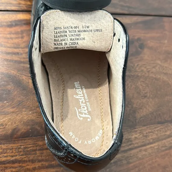 Florsheim Boys Oxford Tip Black Shoes Size 11
