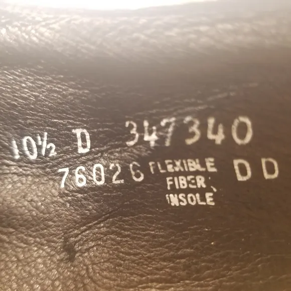 Florsheim Mans Size 10.5D Oxford Derby Cordovan Leather Cap Toe Comfort