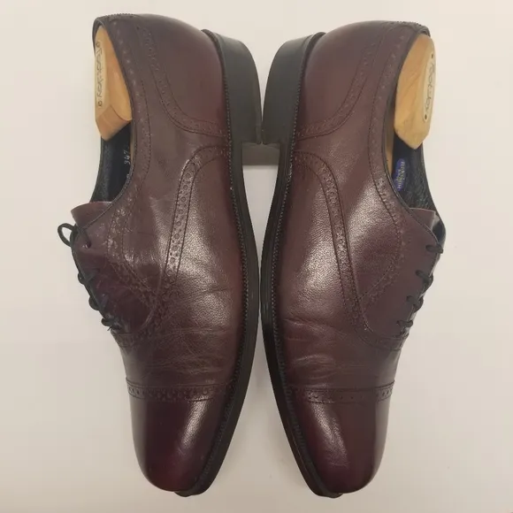 Florsheim Mans Size 10.5D Oxford Derby Cordovan Leather Cap Toe Comfort