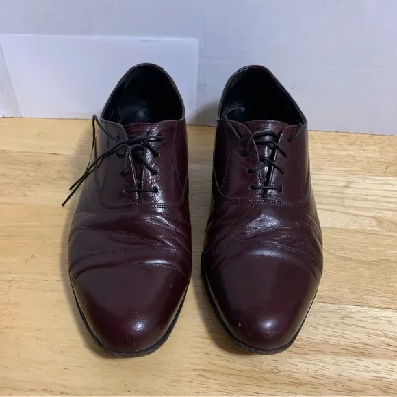 Florsheim Men Cap Toe Oxford Shoes Size 9D Burgundy Red Lace Up Style 33357.‎