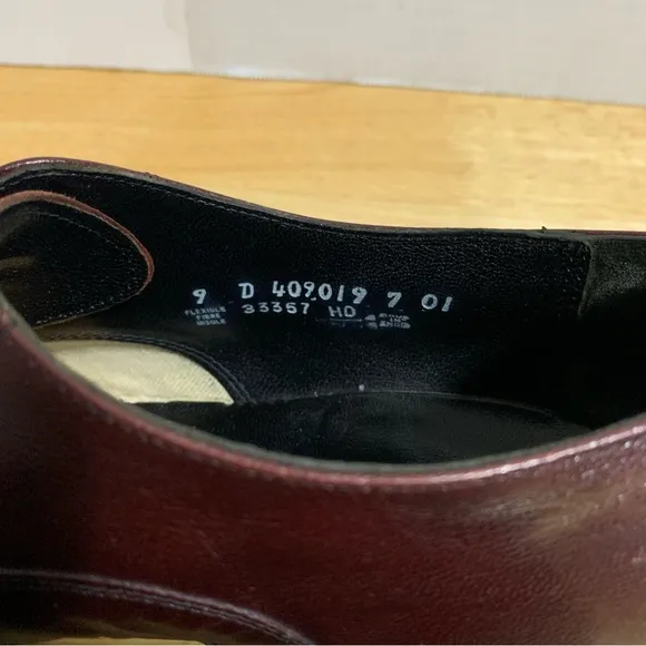 Florsheim Men Cap Toe Oxford Shoes Size 9D Burgundy Red Lace Up Style 33357.‎