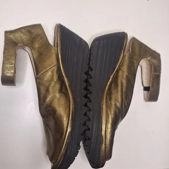 Fly London Yala Leather Peep Toe Wedges SZ EU 39