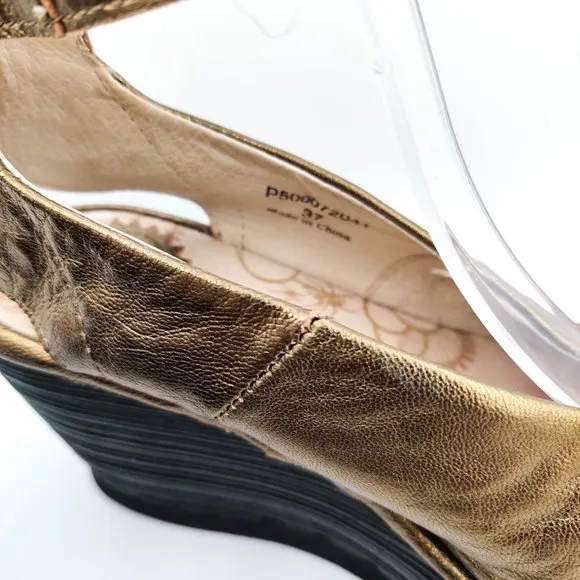 Fly London Yala Peep Toe Wedge Sandals in Gold Bronze Metallic 37 6.5 7