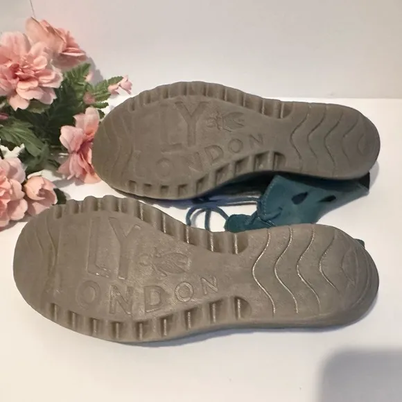 FLY LONDON YOTE Teal Leather Lace Up Cut Out Peep Toe Wedges Sandals