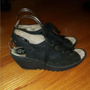 Fly London Yuta Platform Wedges Sandal Black Leather Women’s Size 41 US 10-10.5
