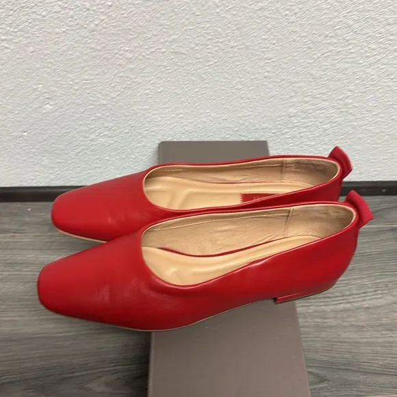 Franco Sarto Women's Vana Flat