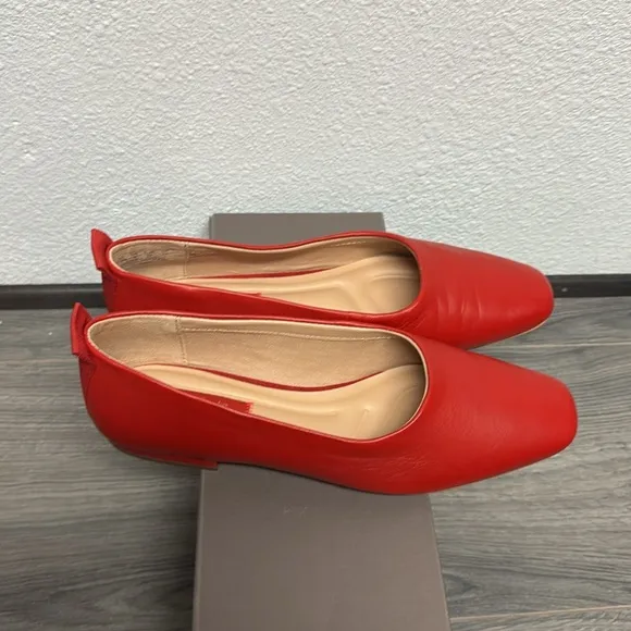 Franco Sarto Women's Vana Flat