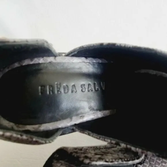 Freda Salvador Wear D'Orsay Laceless Derby in Charcol Snake Oxford Sz 6