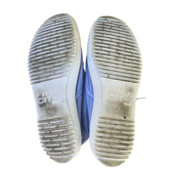 Free City 90's Light Blue Canvas Lace Up Sneakers Size 10 US