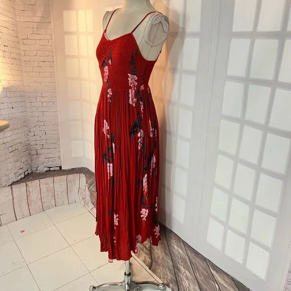 Free People Beau Red Floral Print Smocked Maxi Dress size small