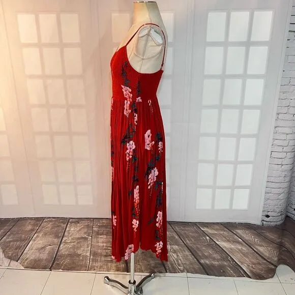 Free People Beau Red Floral Print Smocked Maxi Dress size small