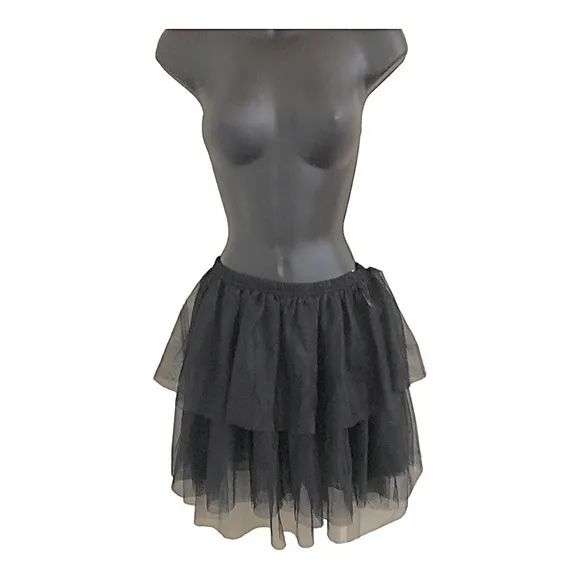 Free People black tiered layered chiffon tutu style princess mini skirt size XS‎